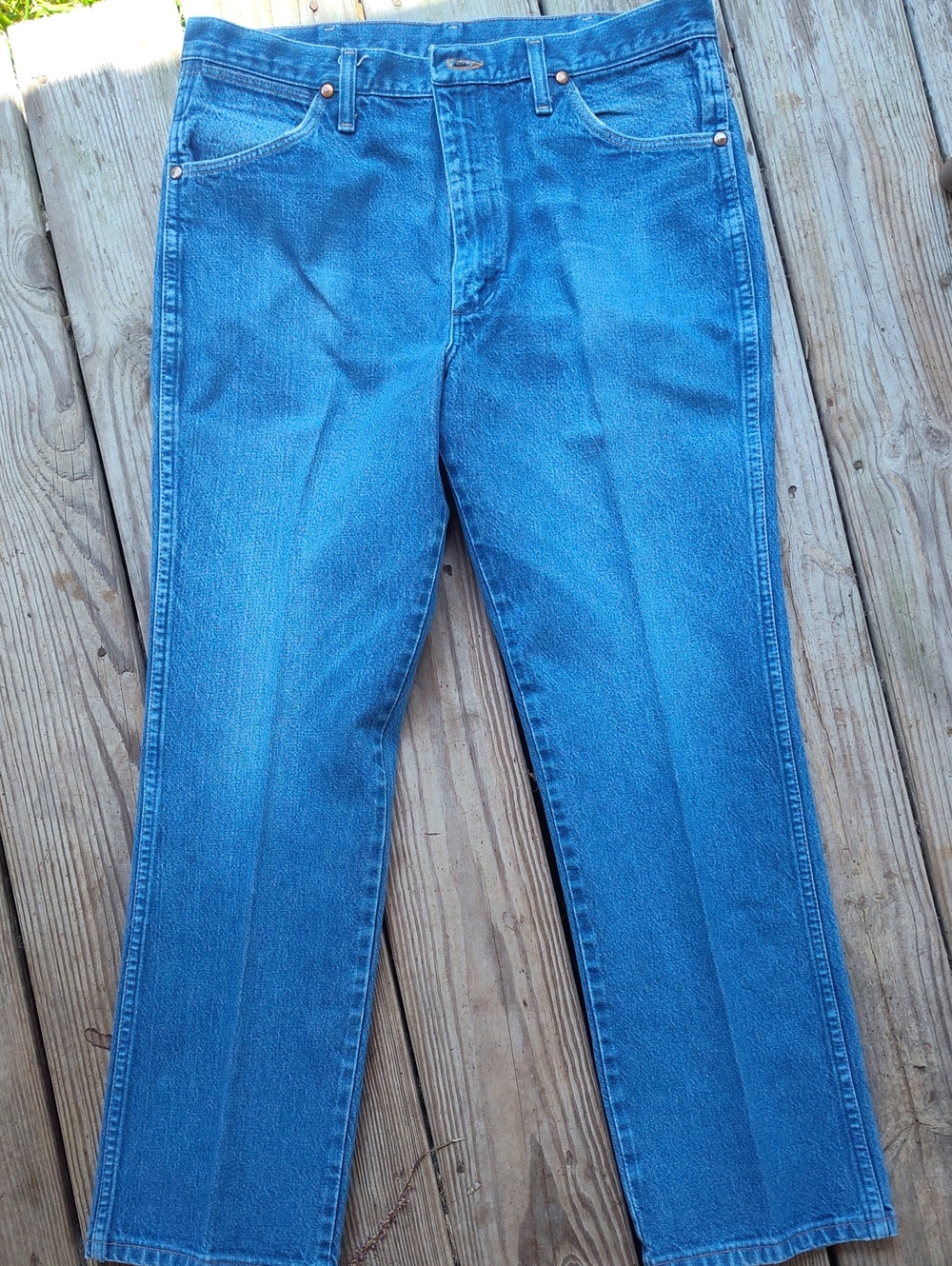 Mens Wrangler Blue Jeans Starched And Ironed